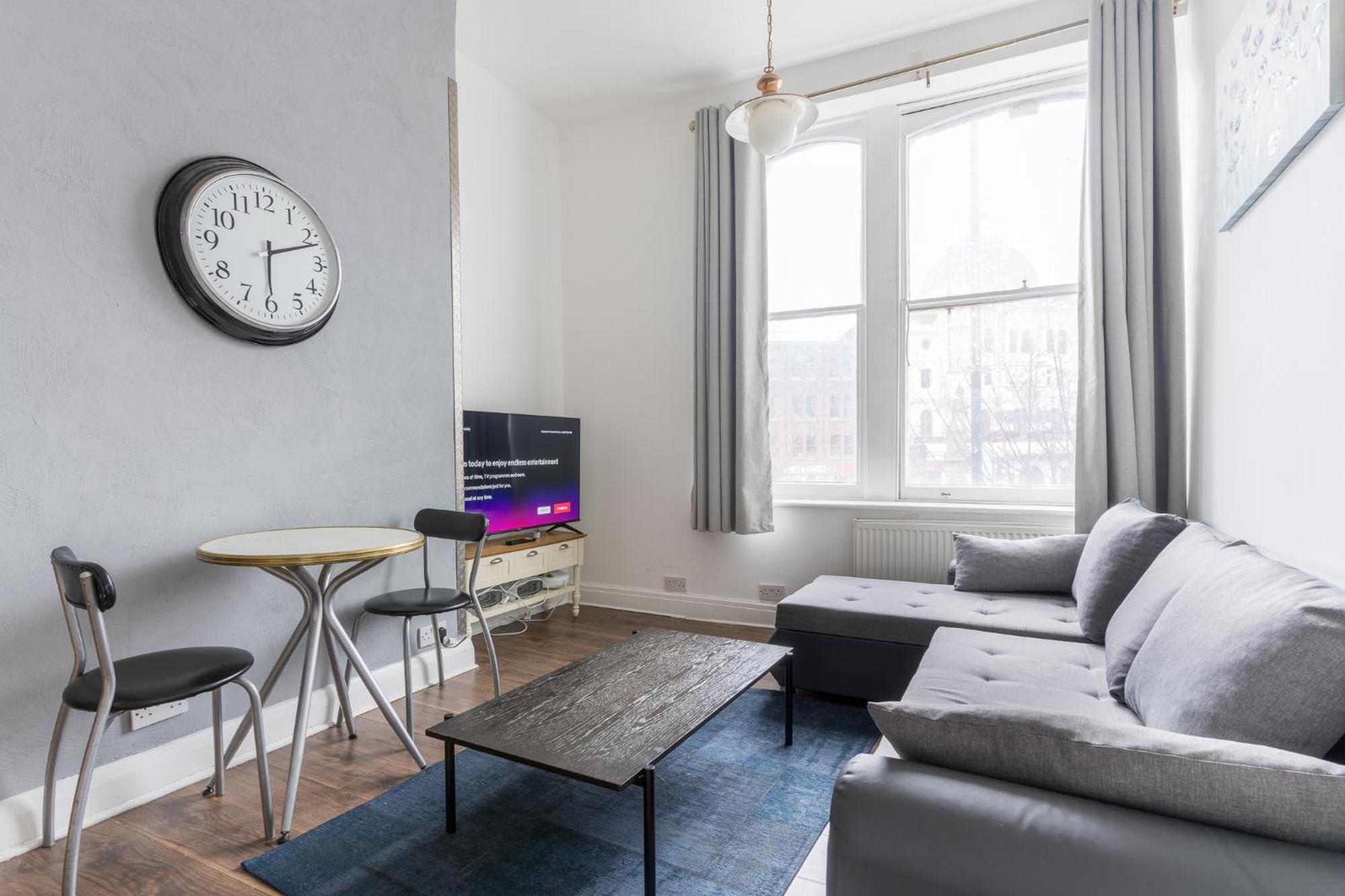 Apartment 2 Bedroom In