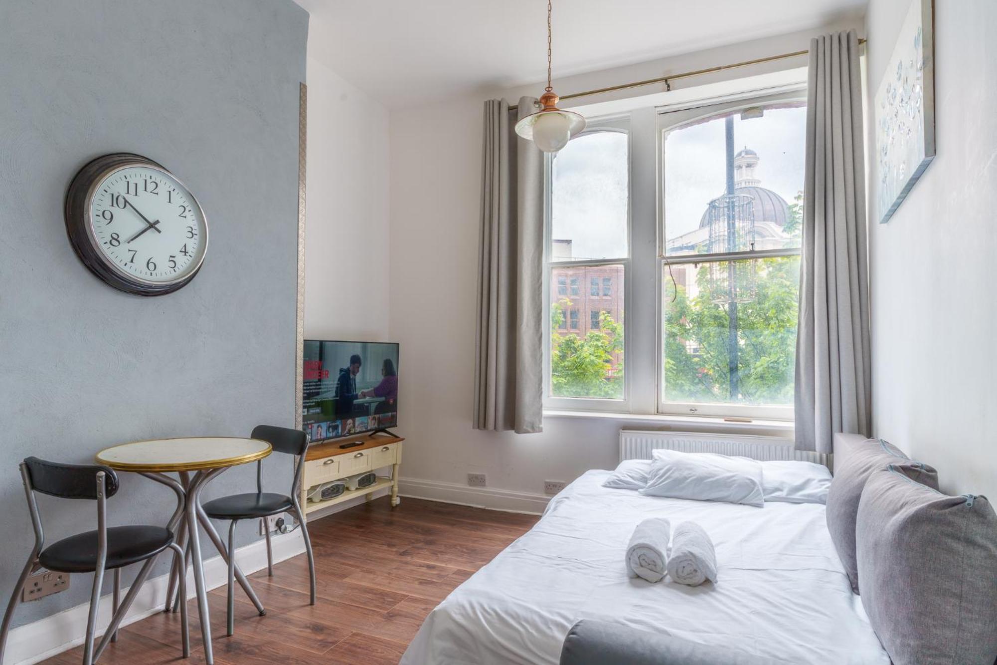 2 Bedroom In